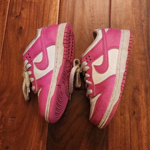 Nike Dunk Low - Picture 3 of 7